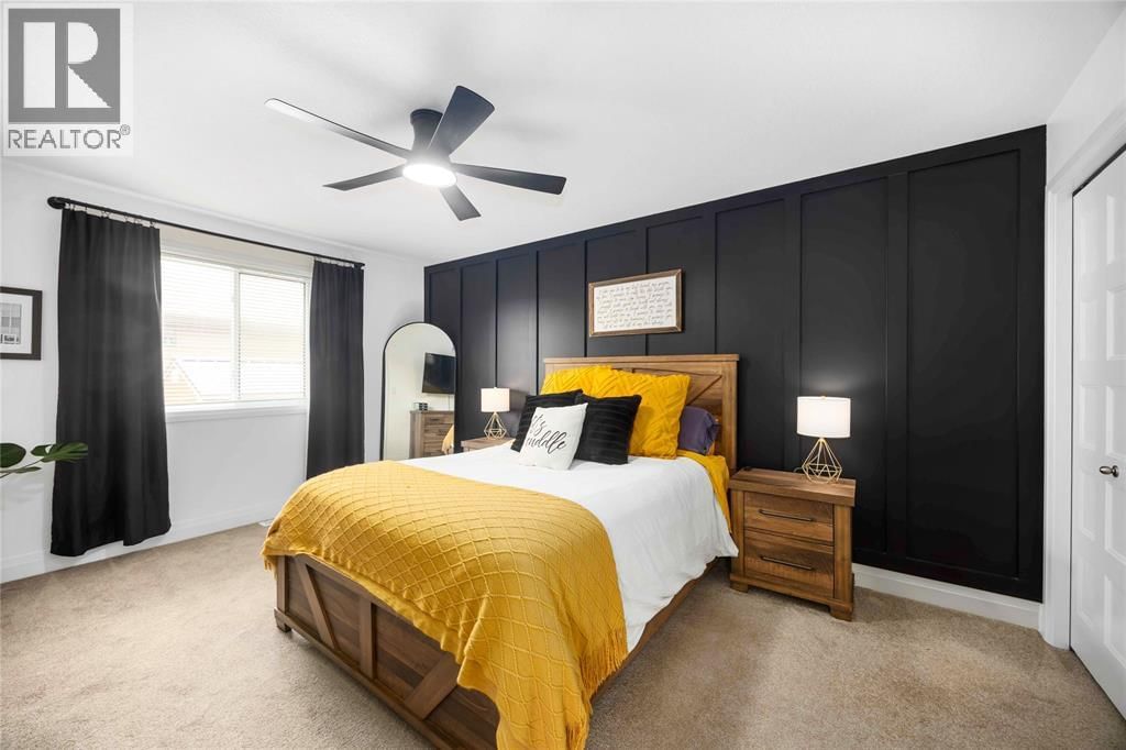 310 LEXINGTON BOULEVARD Image 13