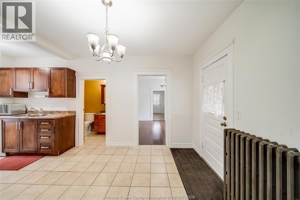 151 CURRY AVENUE Image 13