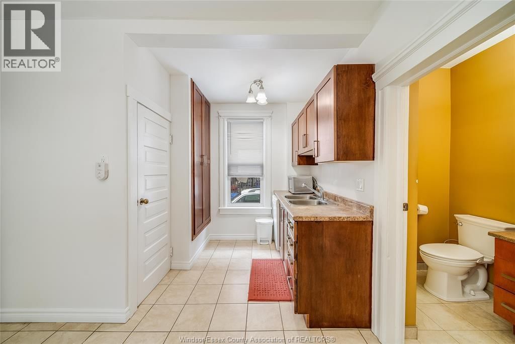 151 CURRY AVENUE Image 16