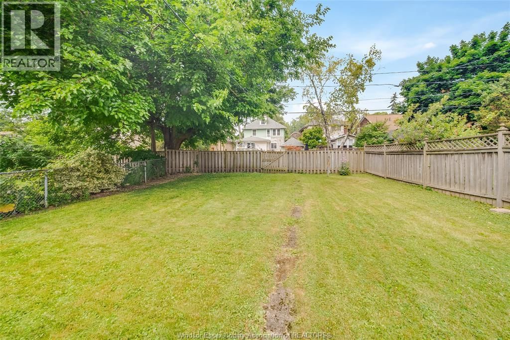 151 CURRY AVENUE Image 29