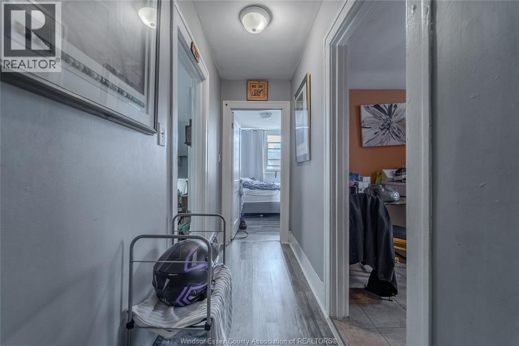 1626 HALL AVENUE Image 13