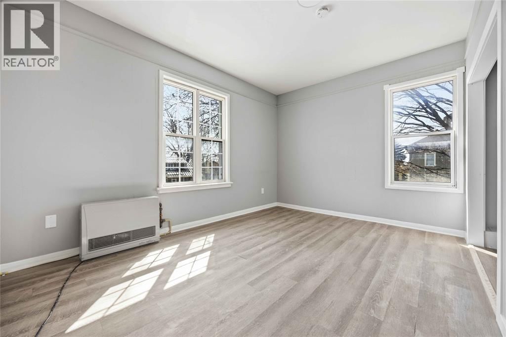 5 - 131 MARGARET AVENUE Image 10