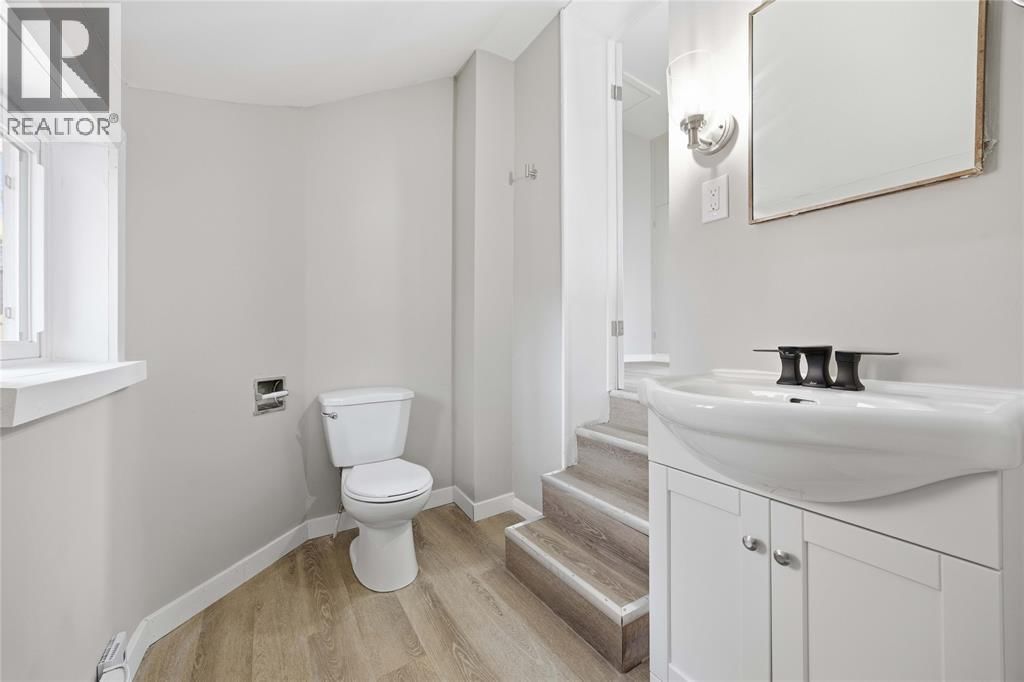 5 - 131 MARGARET AVENUE Image 11