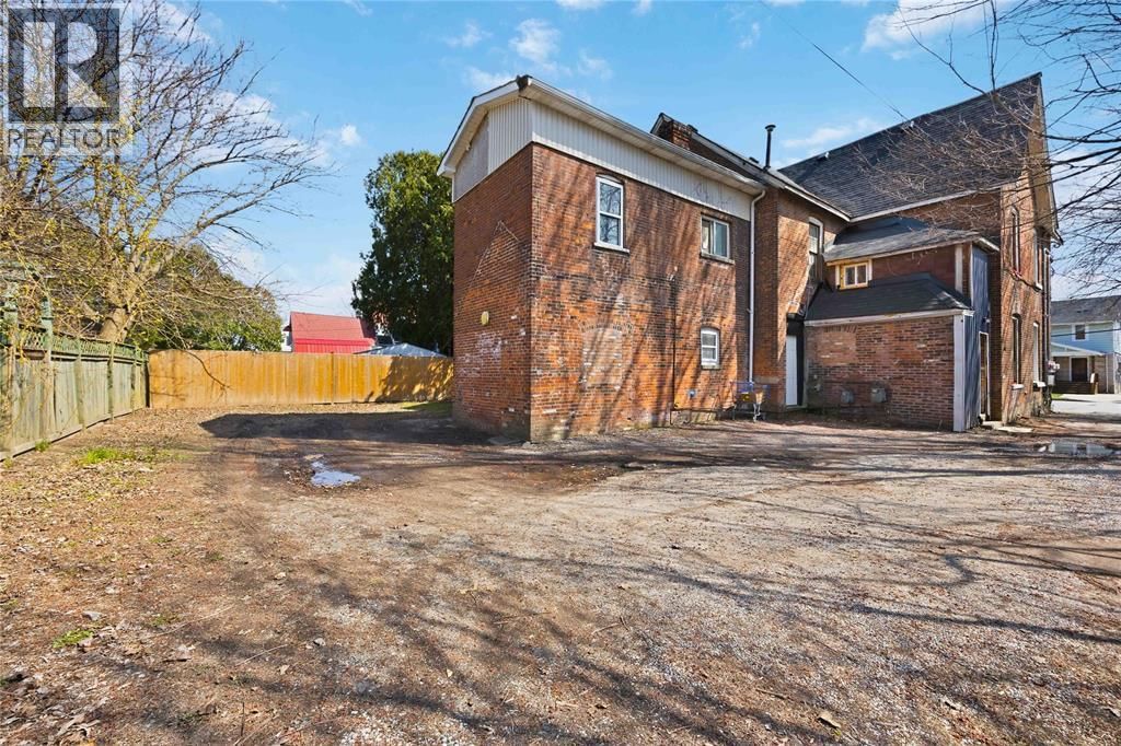 5 - 131 MARGARET AVENUE Image 13