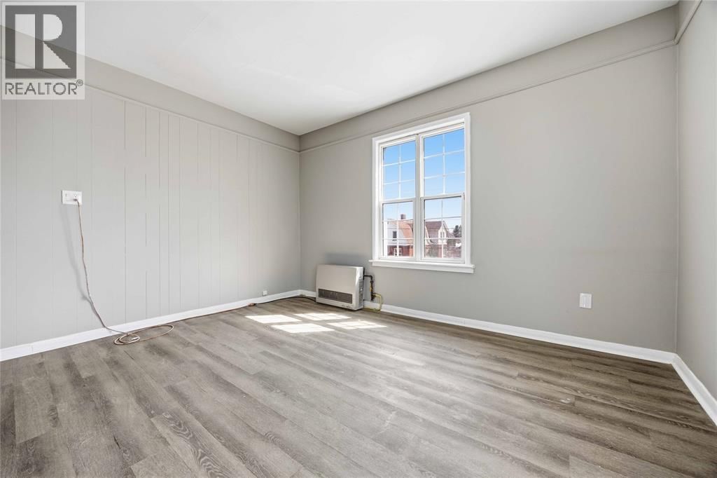 5 - 131 MARGARET AVENUE Image 7