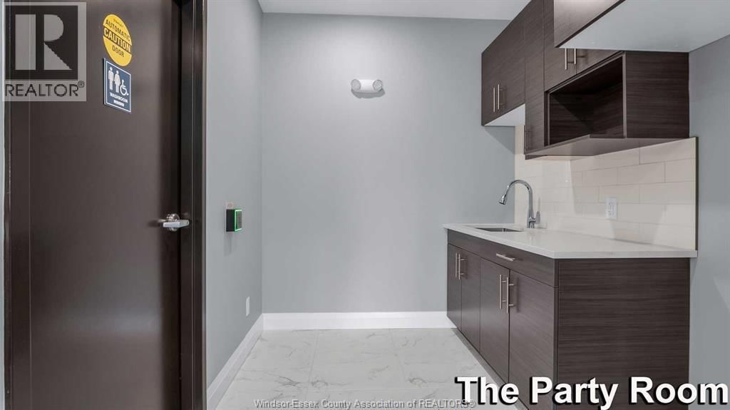 409 - 4785 WALKER ROAD Image 17