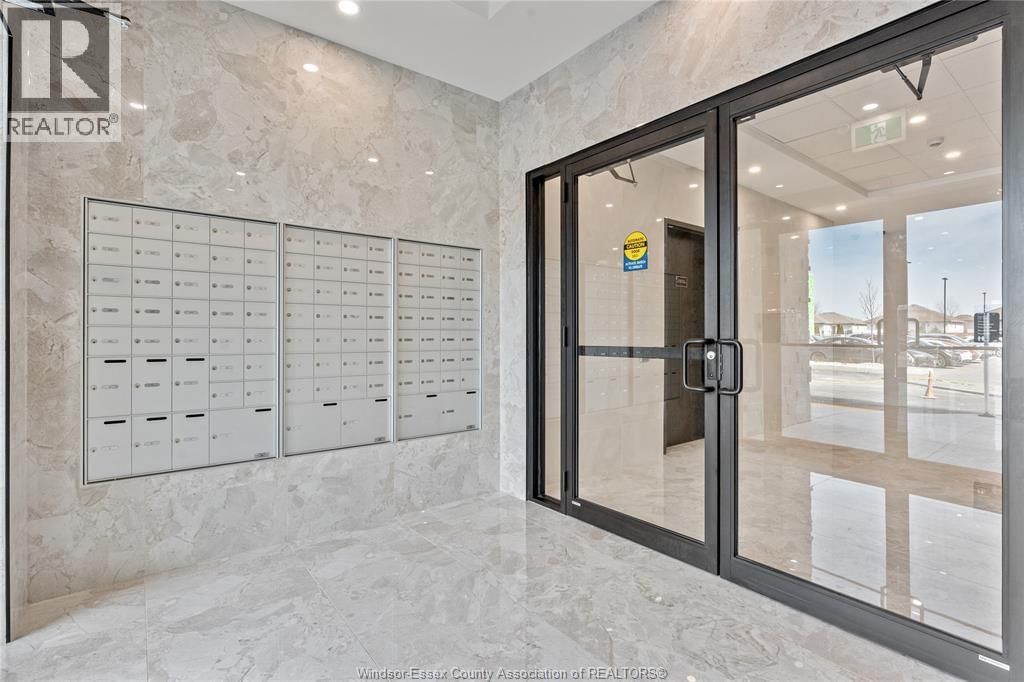 509 - 4775 WALKER ROAD Image 2