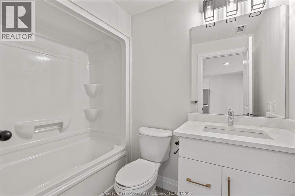 509 - 4775 WALKER ROAD Image 24