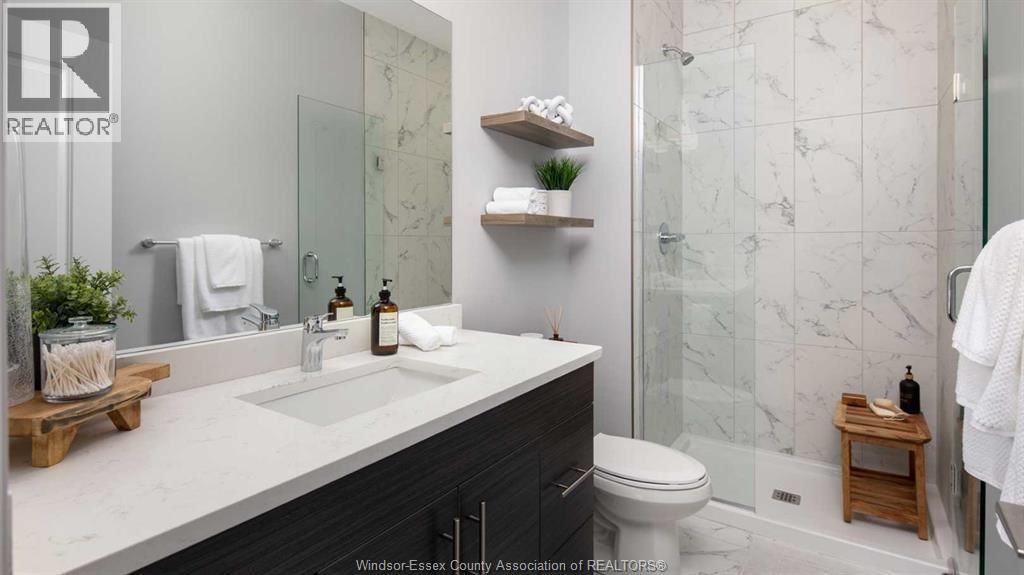 101 - 4785 WALKER ROAD Image 10