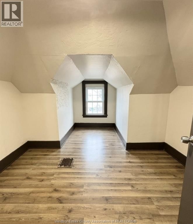 1011 WINDSOR AVENUE Image 11