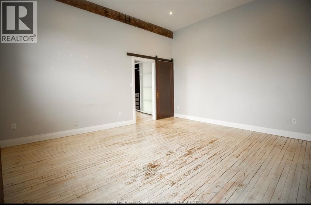 1558 ONTARIO STREET Image 2