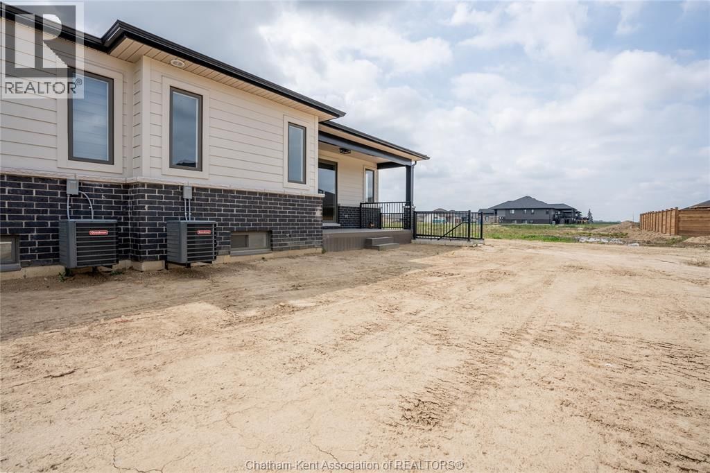 25 DUSKRIDGE ROAD Image 27