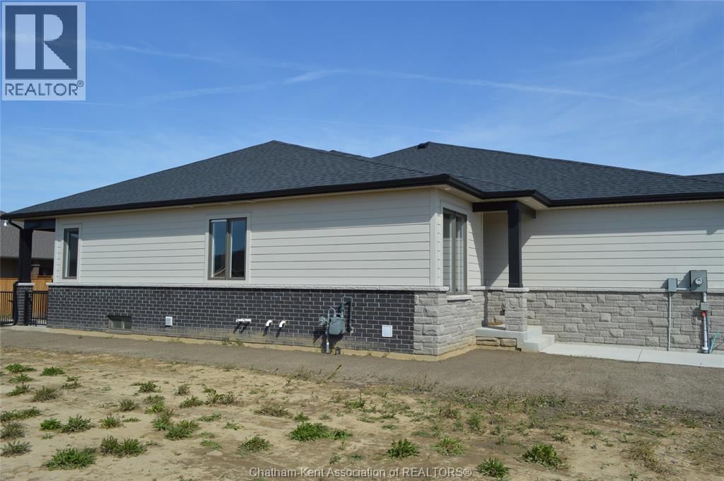 25 DUSKRIDGE ROAD Image 34