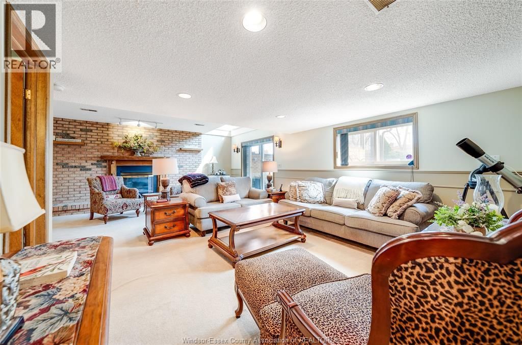 468 AMBERLY Image 10