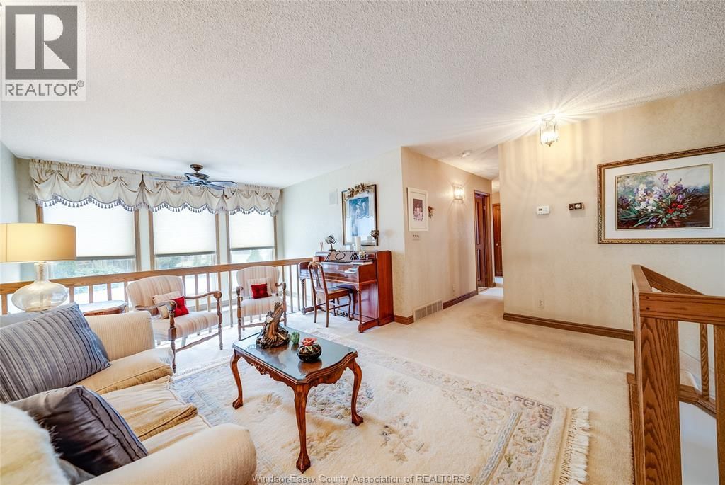 468 AMBERLY Image 28