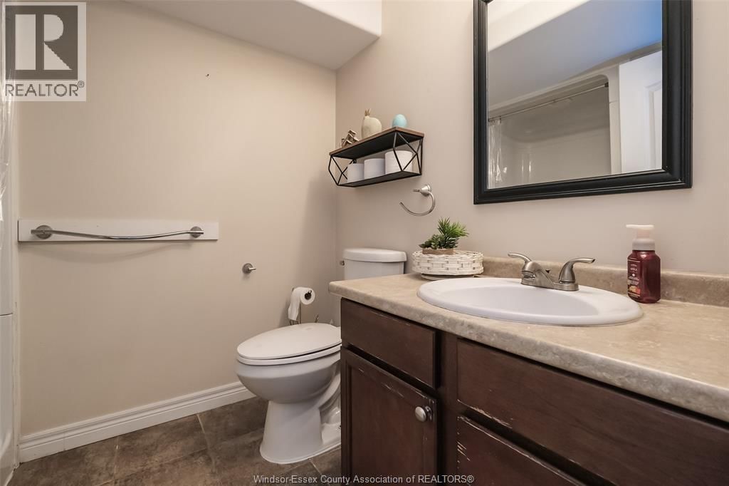 205 WHISPER CREEK Image 19