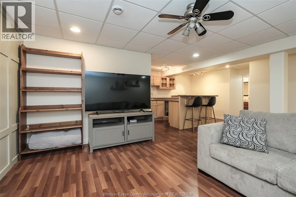 205 WHISPER CREEK Image 29