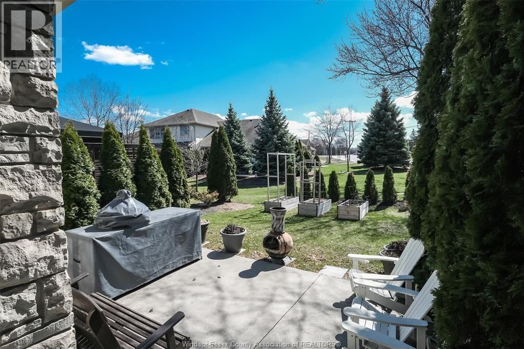 205 WHISPER CREEK Image 37