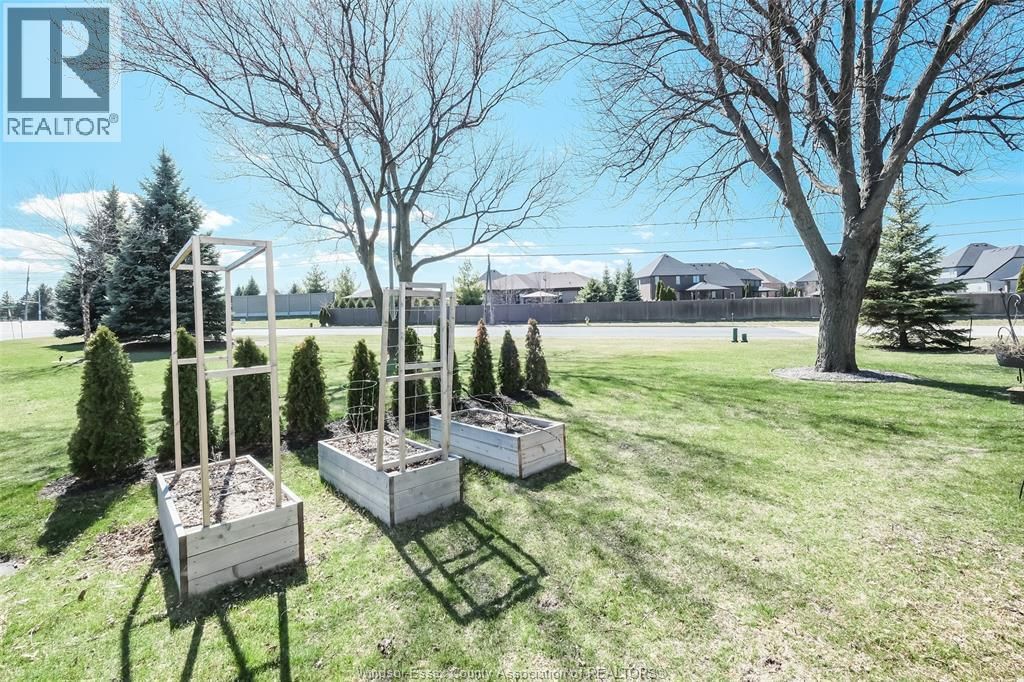 205 WHISPER CREEK Image 38