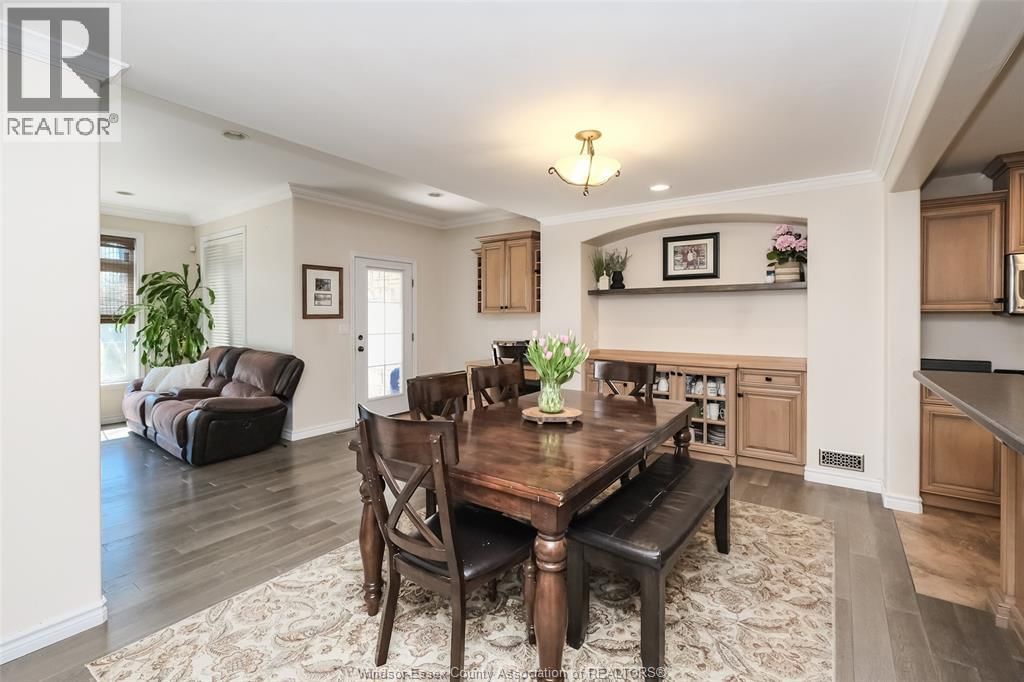 205 WHISPER CREEK Image 7