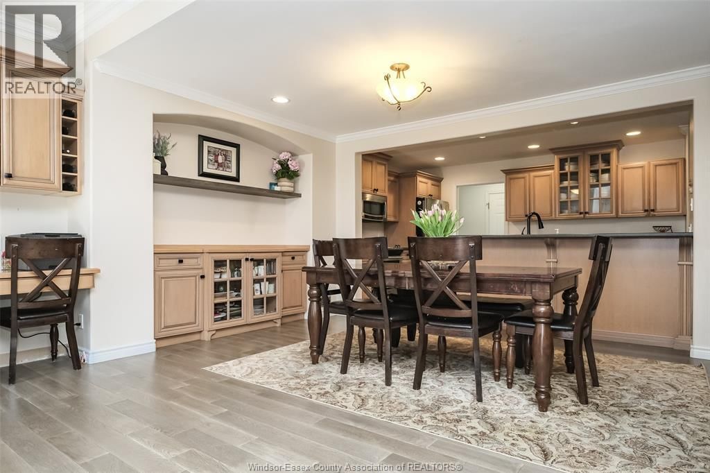 205 WHISPER CREEK Image 8