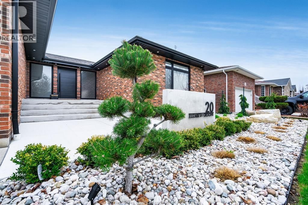 20 ELIZABETH CRESCENT Image 2