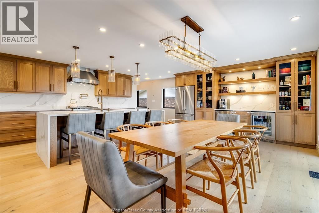 20 ELIZABETH CRESCENT Image 3