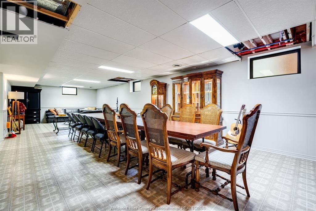 20 ELIZABETH CRESCENT Image 43