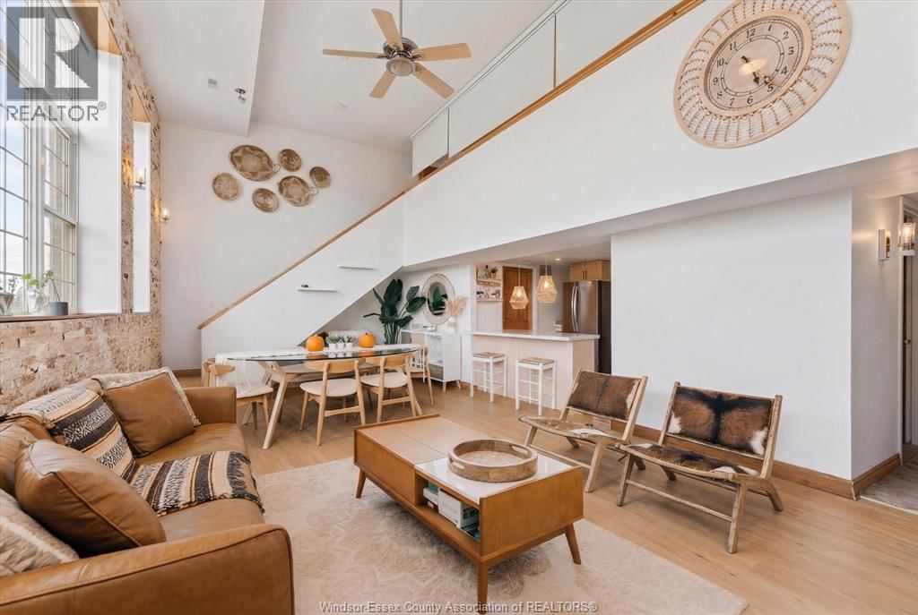 303 - 647 IRVINE Image 5