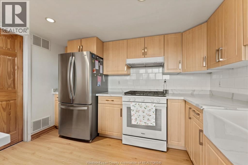 303 - 647 IRVINE Image 14