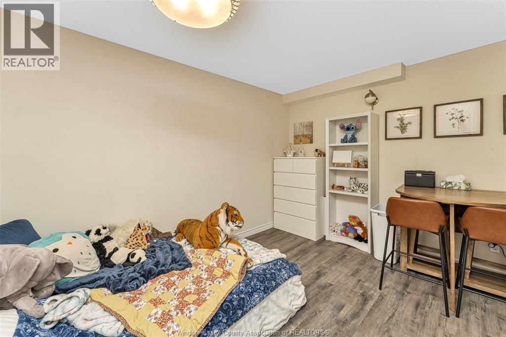 11460 TIMBER BAY CRESCENT Image 19