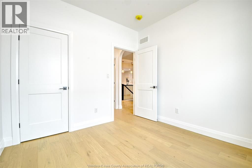 3 MULBERRY COURT Image 18