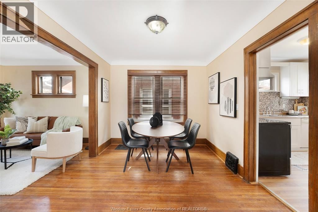 1006 PILLETTE ROAD Image 4