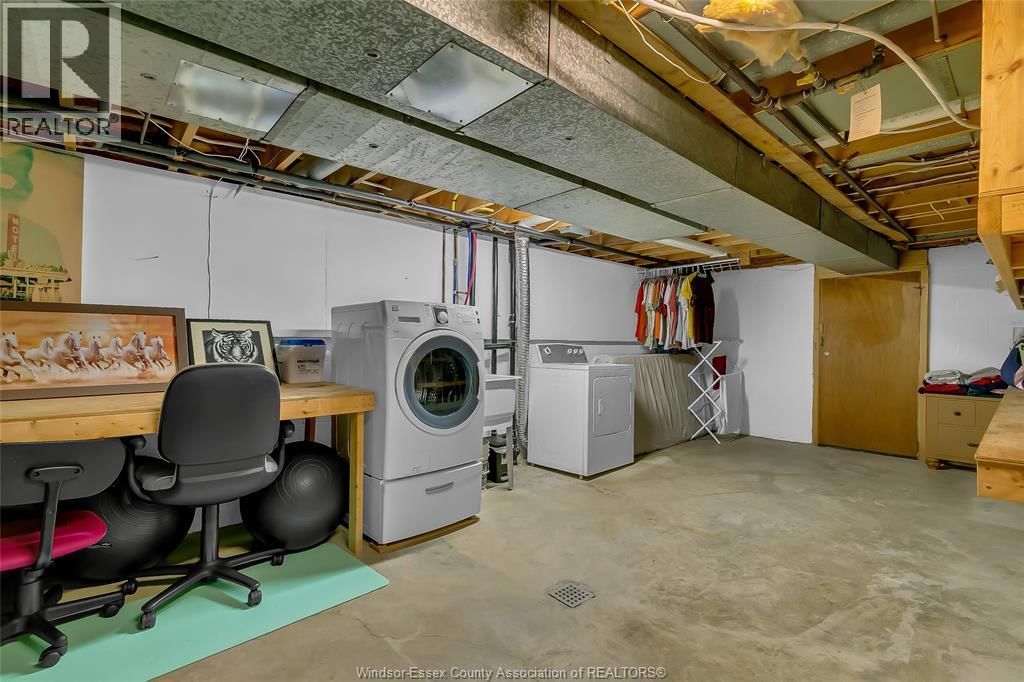 386 WOODRIDGE Image 28