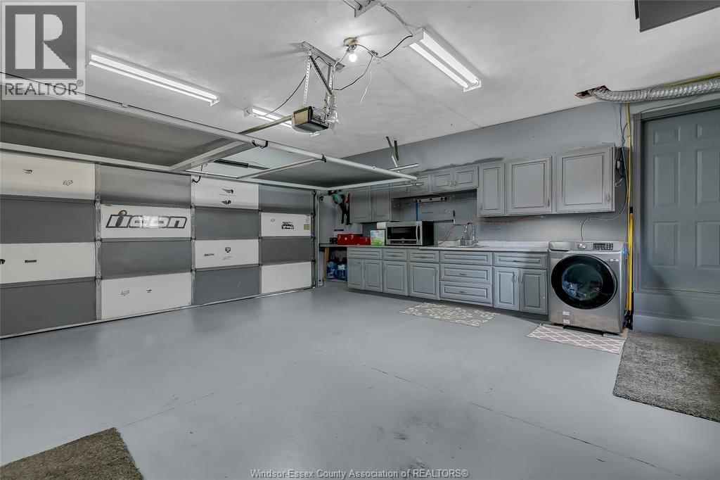 386 WOODRIDGE Image 30