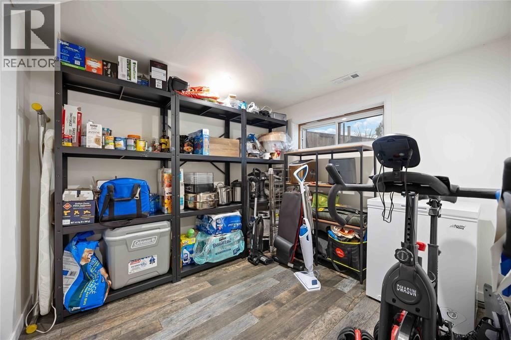 1209 WEBSTER DRIVE Image 26