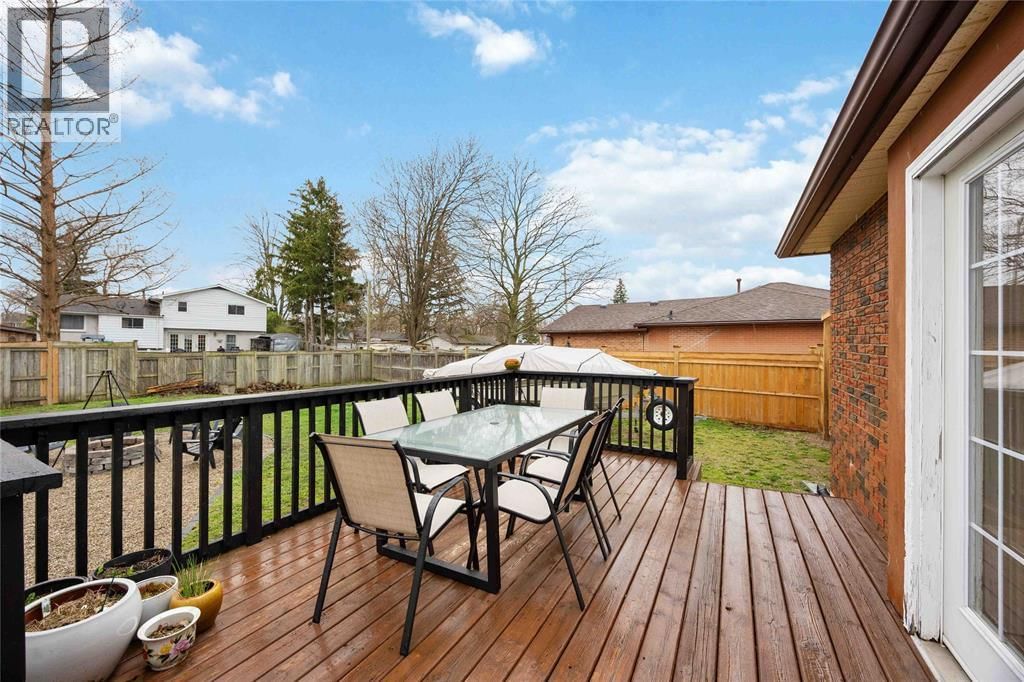 1209 WEBSTER DRIVE Image 28