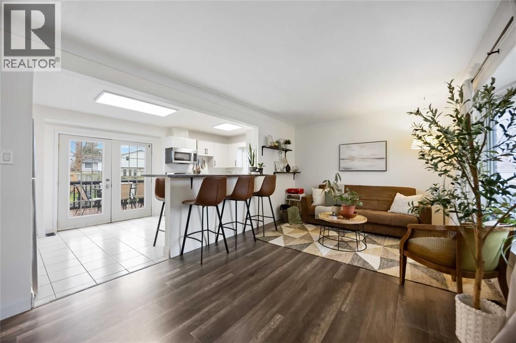 1209 WEBSTER DRIVE Image 3