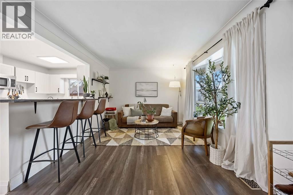 1209 WEBSTER DRIVE Image 4