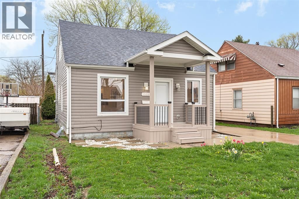 2358 LOUIS AVENUE Image 2