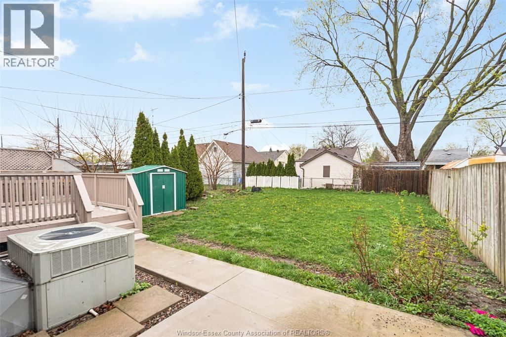 2358 LOUIS AVENUE Image 4