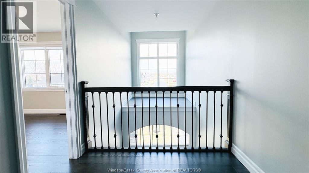 310 BLAKE AVENUE Image 12