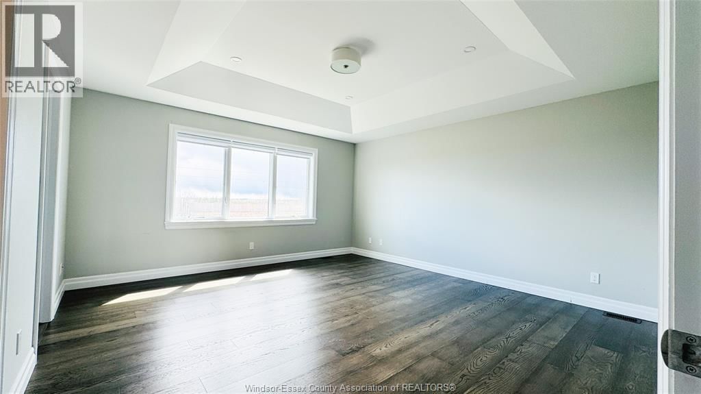 310 BLAKE AVENUE Image 13