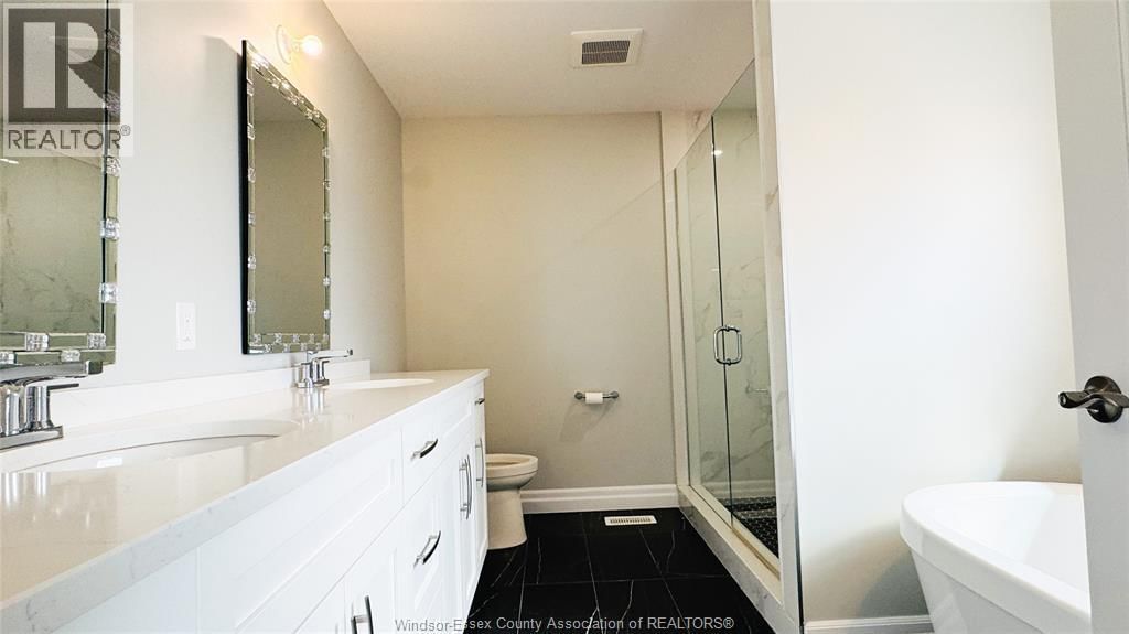 310 BLAKE AVENUE Image 15