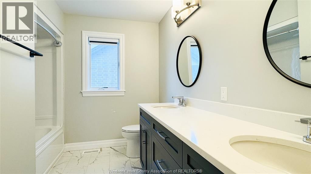 310 BLAKE AVENUE Image 18