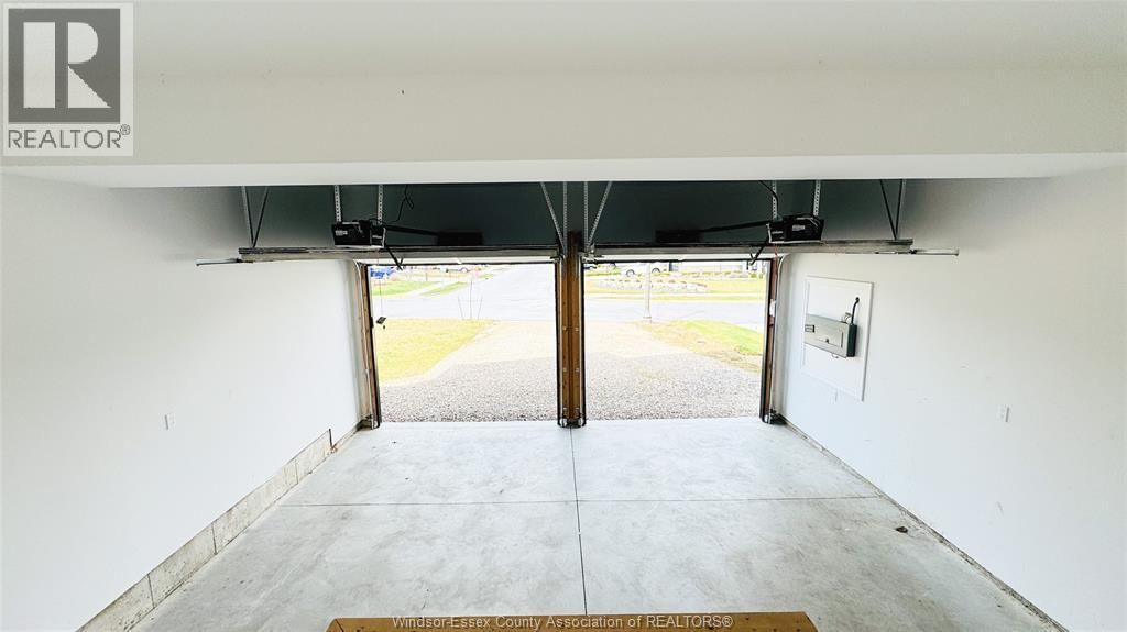 310 BLAKE AVENUE Image 24