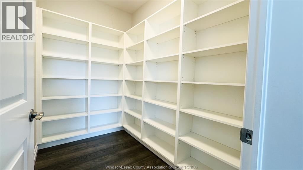 310 BLAKE AVENUE Image 6