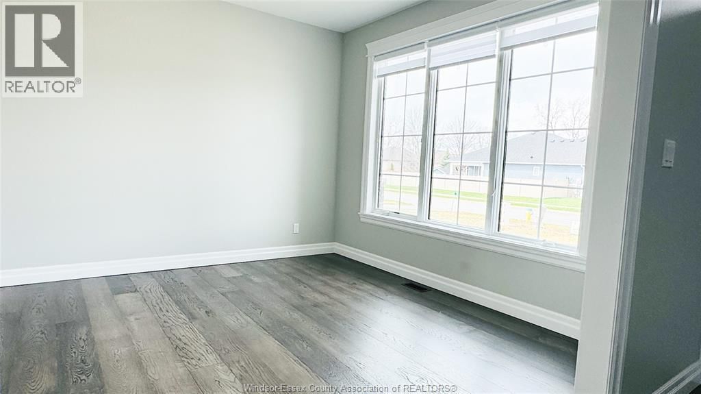 310 BLAKE AVENUE Image 9