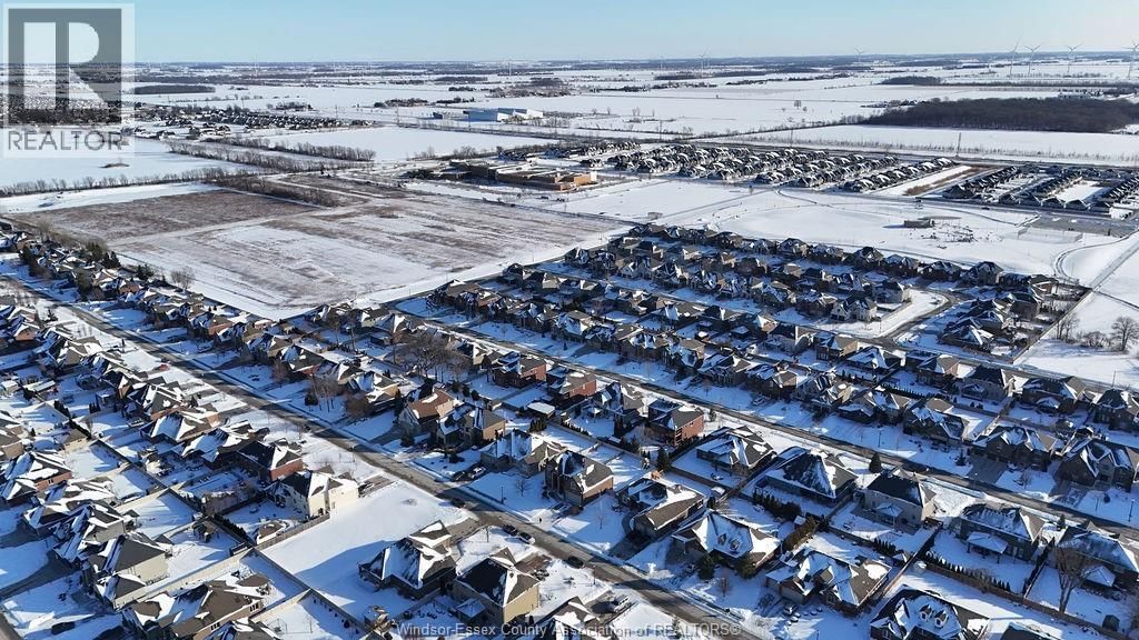 1073 REGENCY CRESCENT Image 40