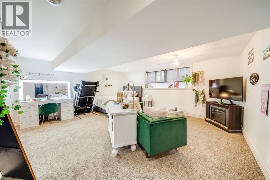 166 WOODYCREST Image 32